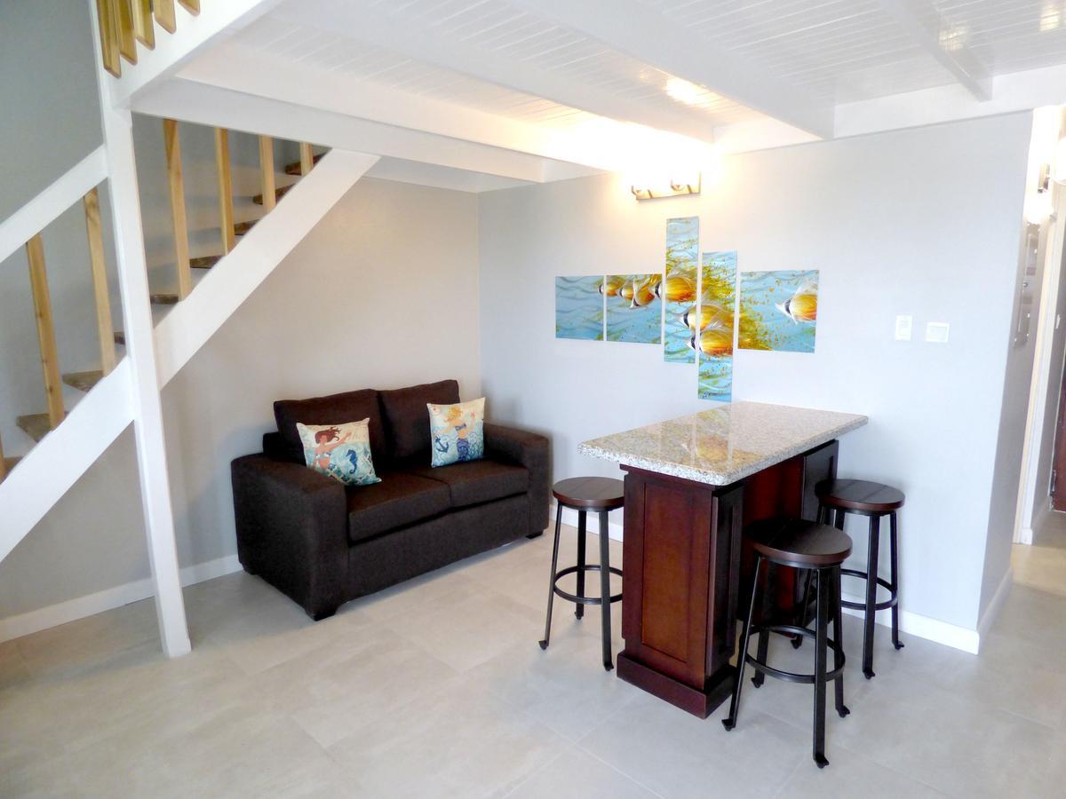 Beach Two Bedroom Loft Suite E29 Ocho Rios Exterior photo